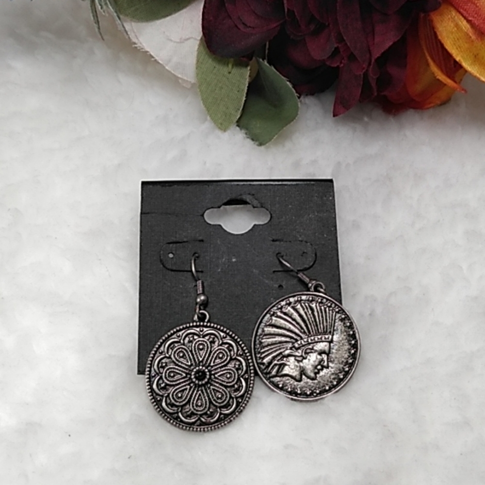 Sarina Earrings